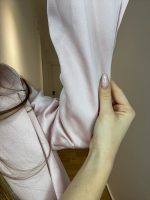 Satin κουστούμι Della - Image 3