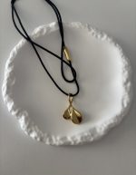 NECKLACE GOLD LEAF